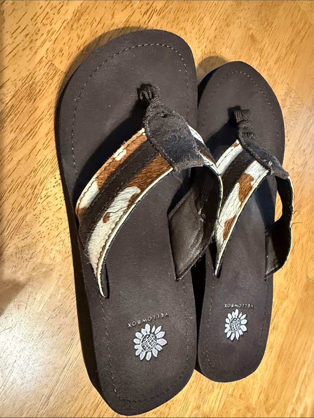 Yellow Box Brown, Cream & Tan Strappy Flip Flop Sandals - Picture 2 of 6